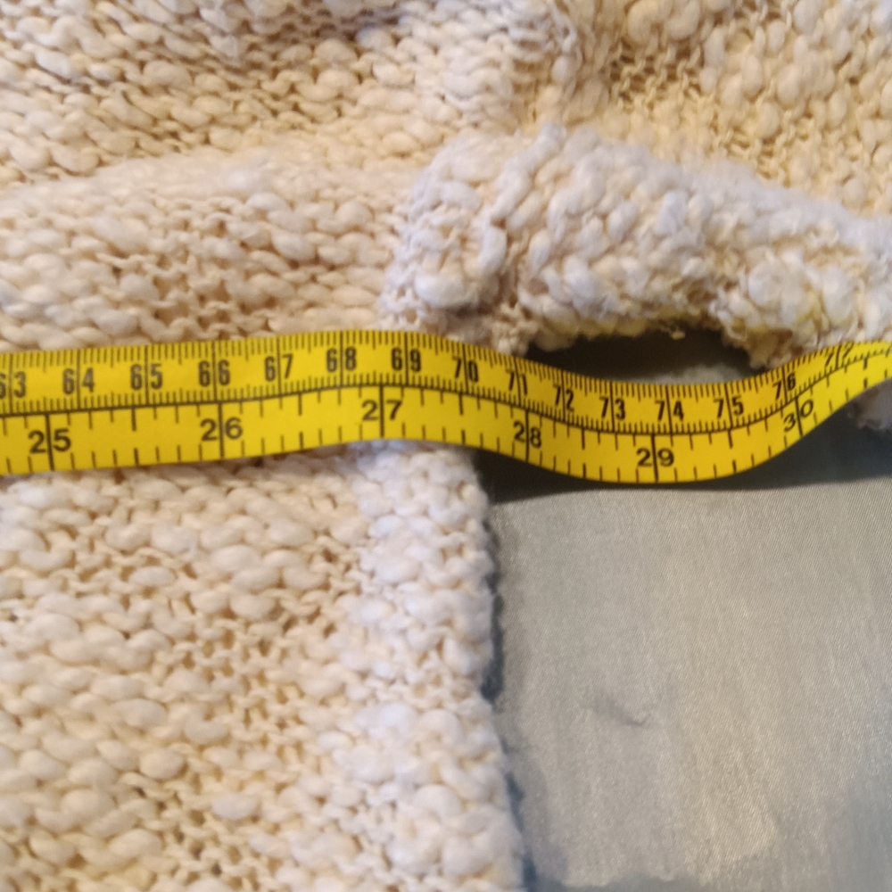 Knit sweater - Picture 13 of 13